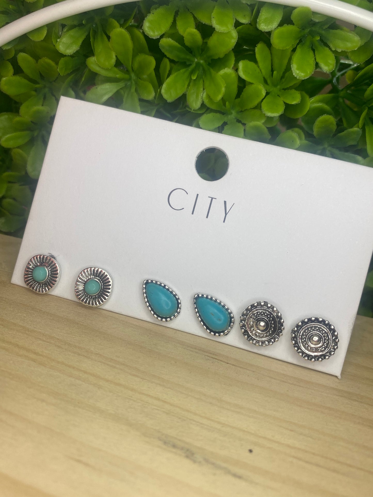 Small Natural Stone Stud Set
